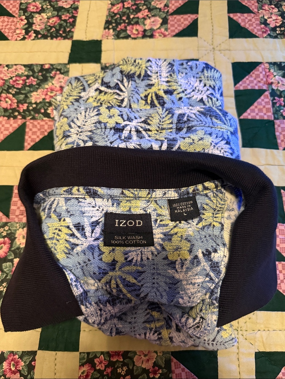 Izod Navy Collar Blue White Tropical Fern Print Polo - Silk Wash